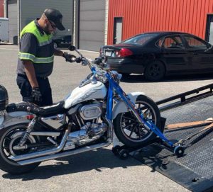 Bozeman-Road-Rescue-Motorcycle-Towing-truck
